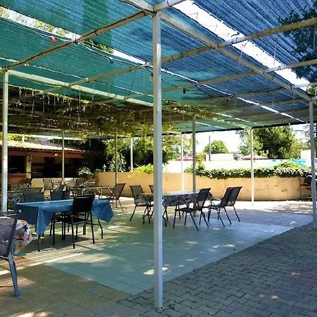 Le Relais De La Rn7 3*