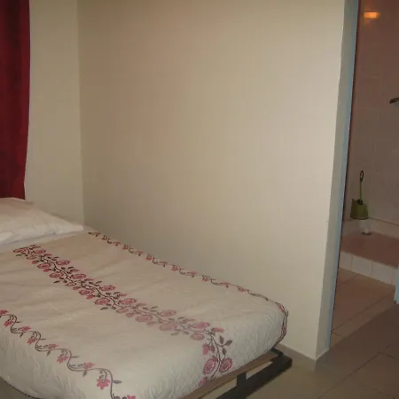 Le Relais De La Rn7 3*