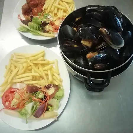 瑞莱斯rn7酒店 Châteauneuf-du-Rhône