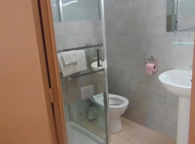 Le Relais De La Rn7 3*
