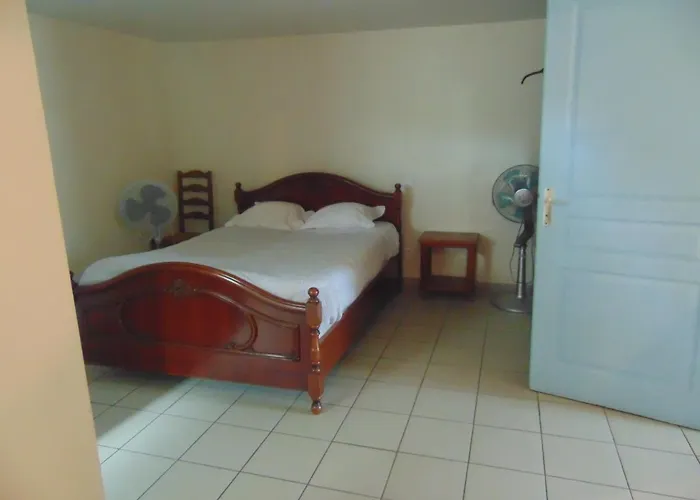Le Relais De La Rn7 Hotel