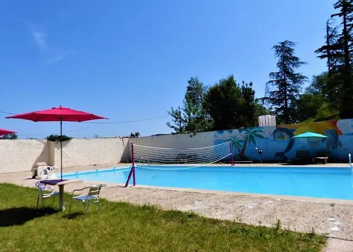 Le Relais De La Rn7 Hotel 3*