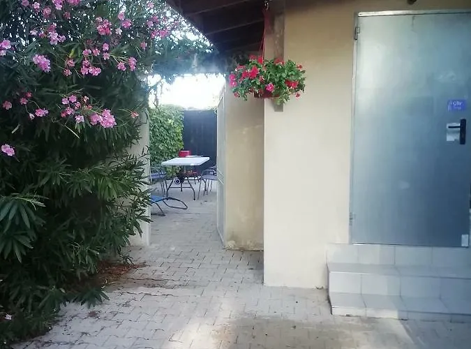 Le Relais De La Rn7 Châteauneuf-du-Rhône